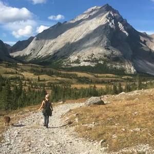 Meet your Posher, Deanna